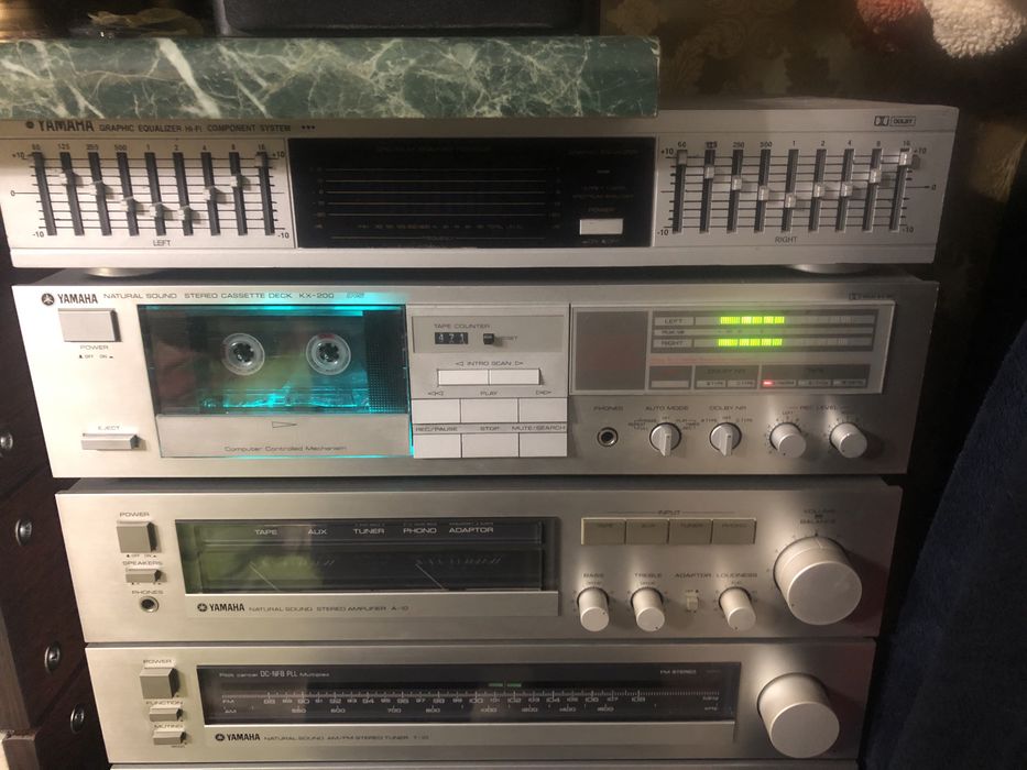 Кассетная дека YAMAHA KX-200 RS