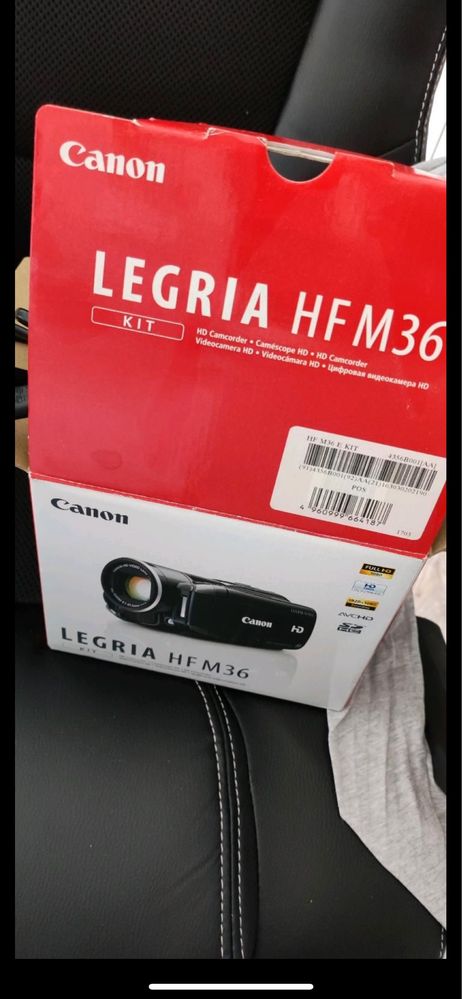 Canon Legria HF M36 — kompaktowa kamera Full HD i wyjściem mikrofonowy