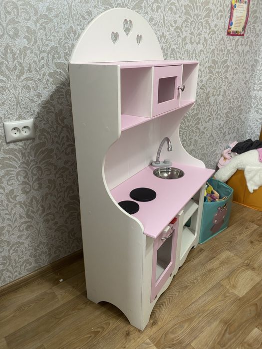 Дитяча дерев’яна кухня