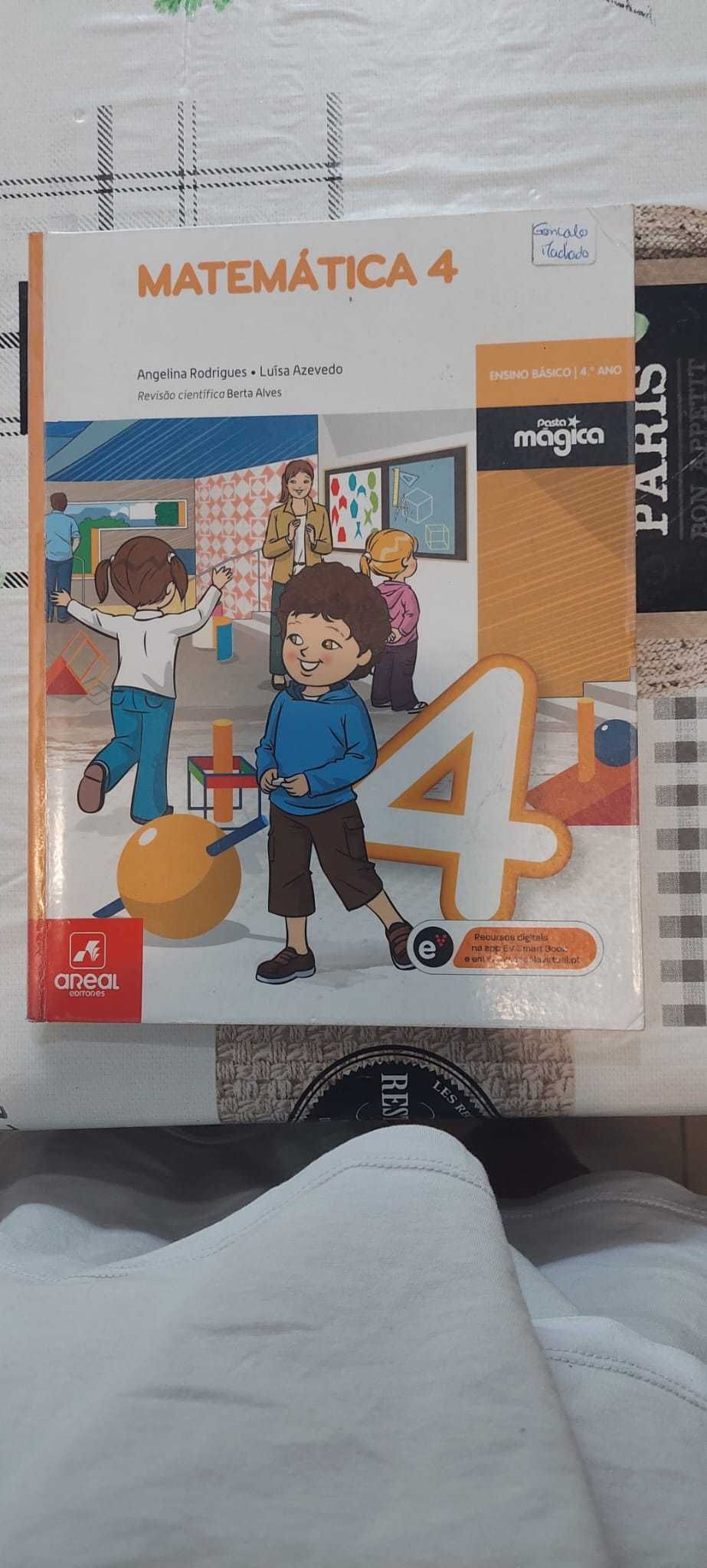 Livros escolares