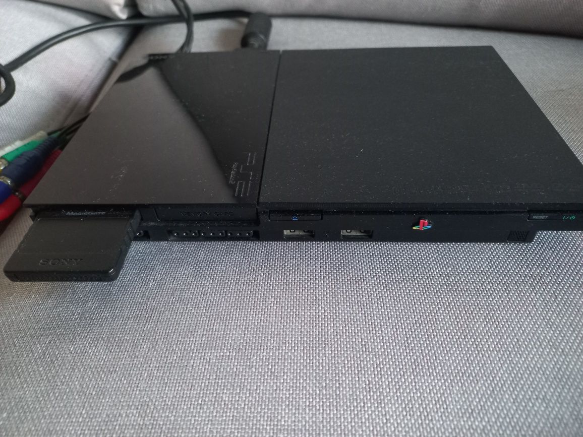 PlayStation 2 + dodatki