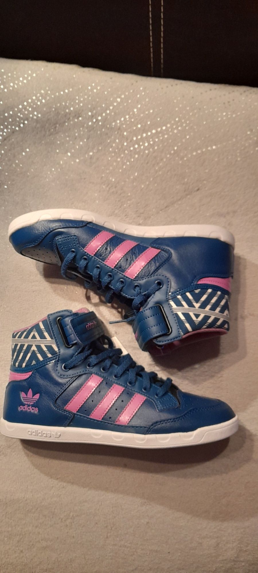 Buty adidas centenia