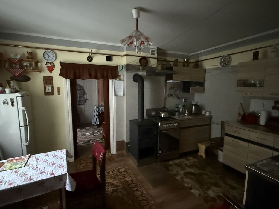 Dom 2 pokoje, kuchnia, łazienka 50m2 z dziwłka 0,62ha