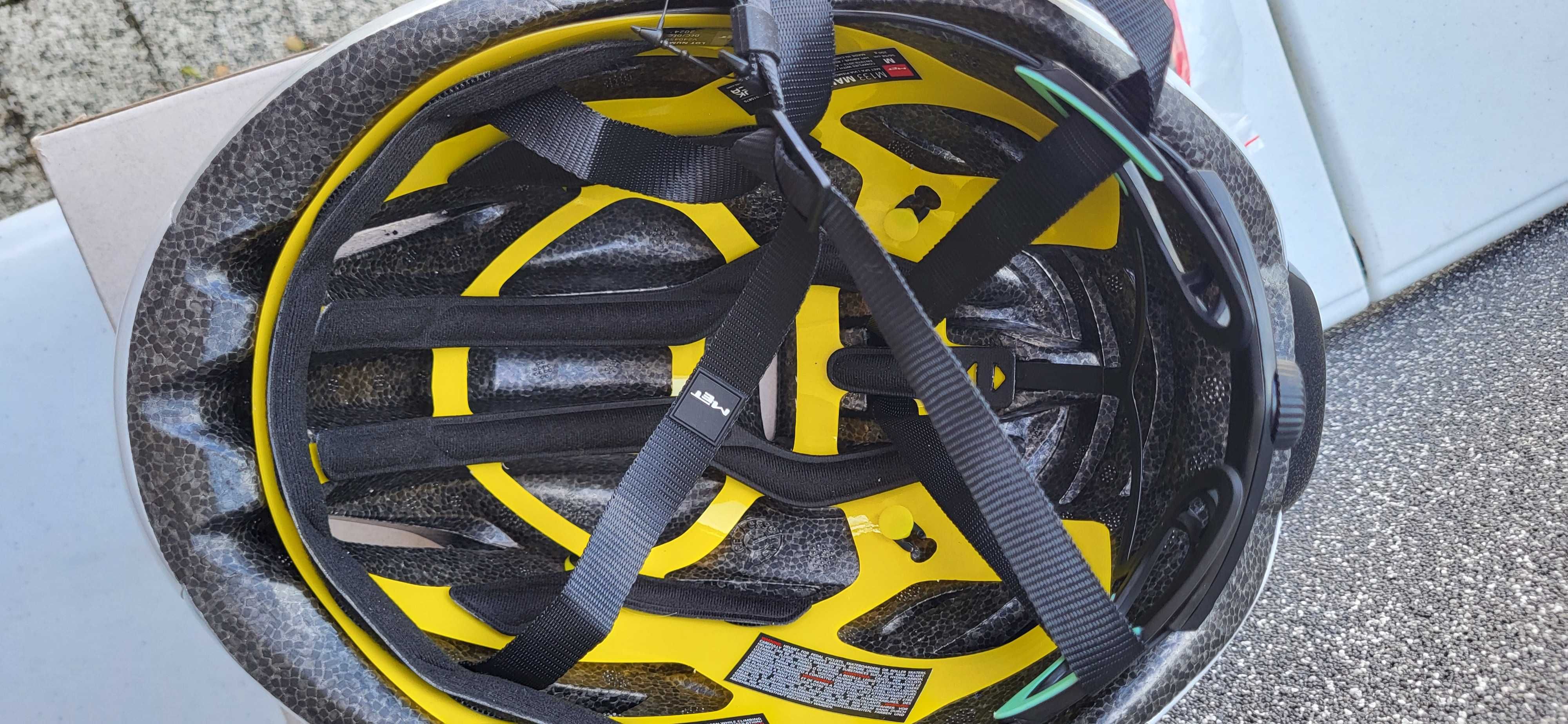 Met Manta MIPS Kask rowerowy M 56-58cm