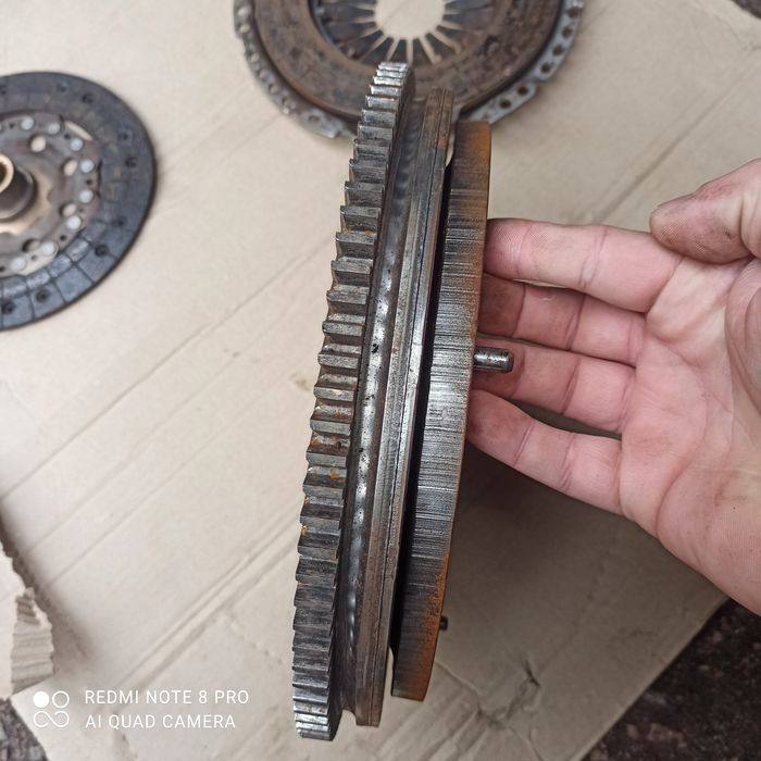 Демпфер (маховик) Тойота Авенсис т 25