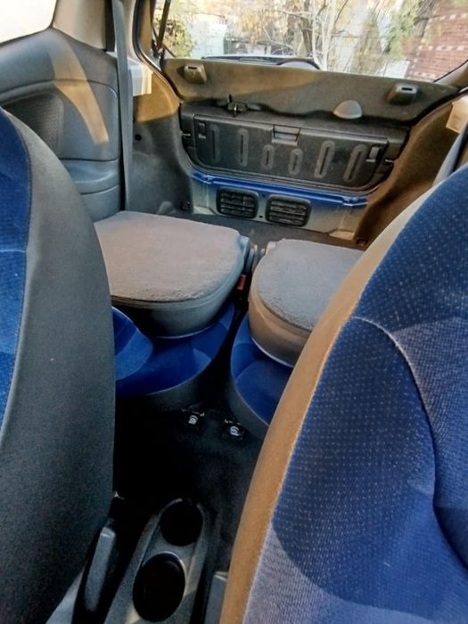 Citroen c2 1.1 benzyna