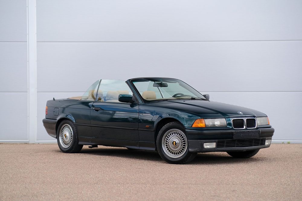 BMW Seria 3 325i E36 95r cabrio 2.5 192KM M50B25  bez rdzy mały przebieg