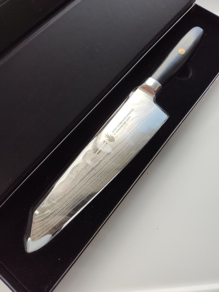 Шеф-нож японский кирицуке Kizer Chef 69 слоев дамаска японская сталь