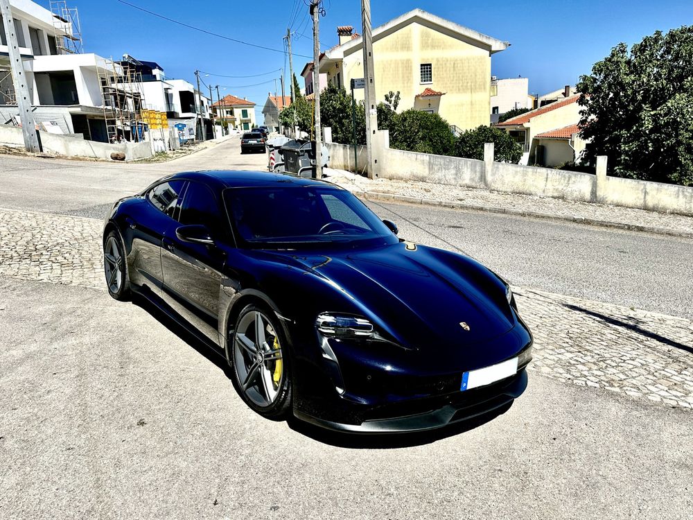 Porsche Taycan Standart plus