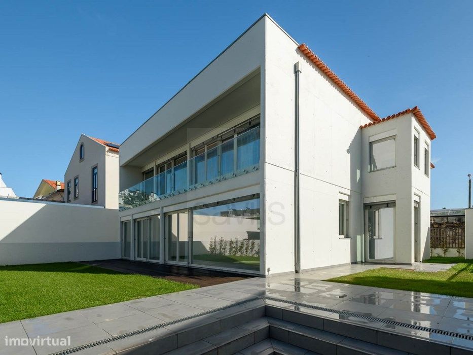 Moradia T3 para venda em Leça da Palmeira - Matosinhos