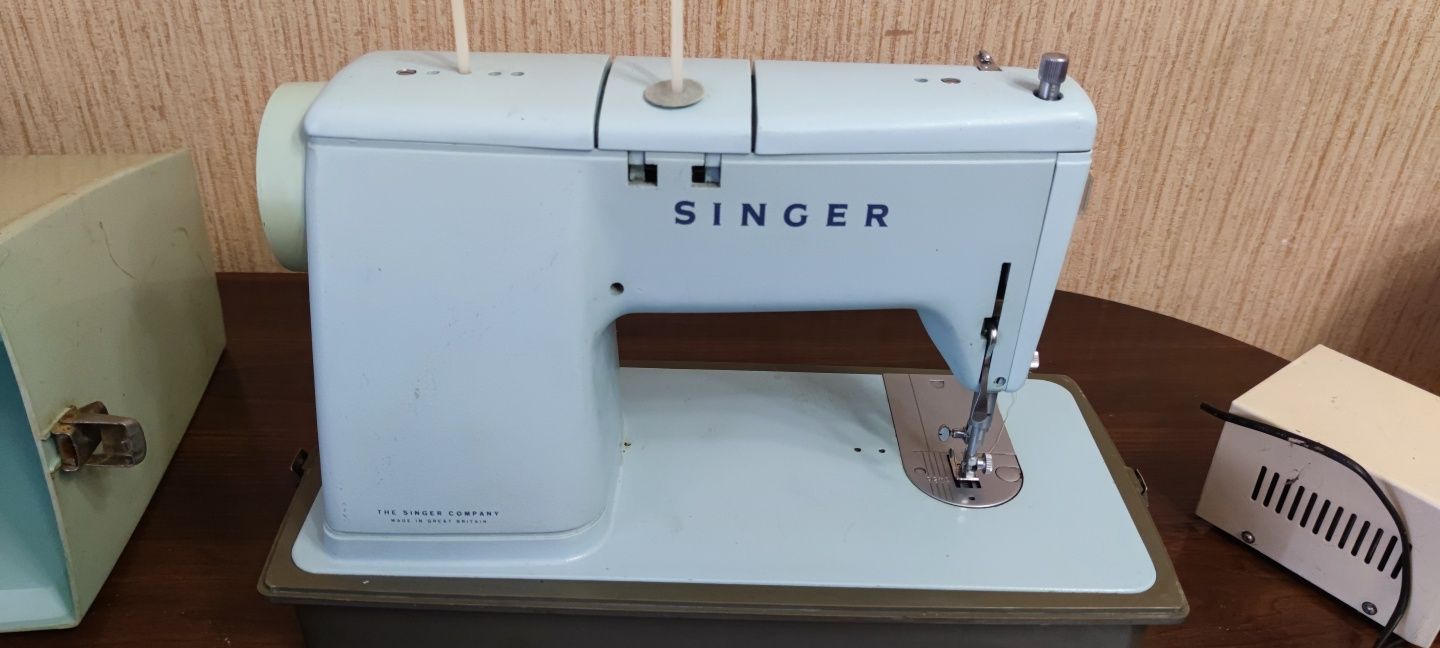Швейна машинка Singer amp 95 cy 50-60