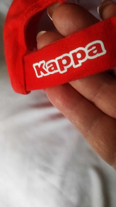 Бейсболка Kappa червона