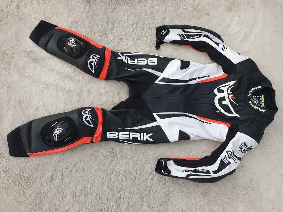 Berik Gp Race 2 , 54 Eur XL kombinezon motocyklowy