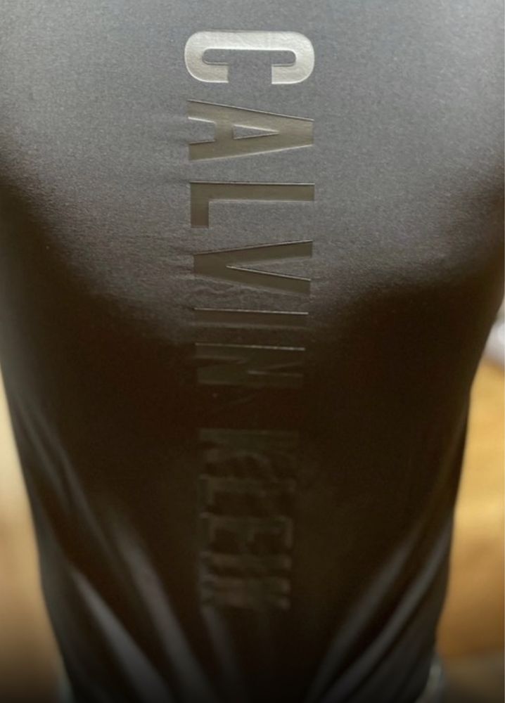 Calvin Klein kurtka do biegania męska L