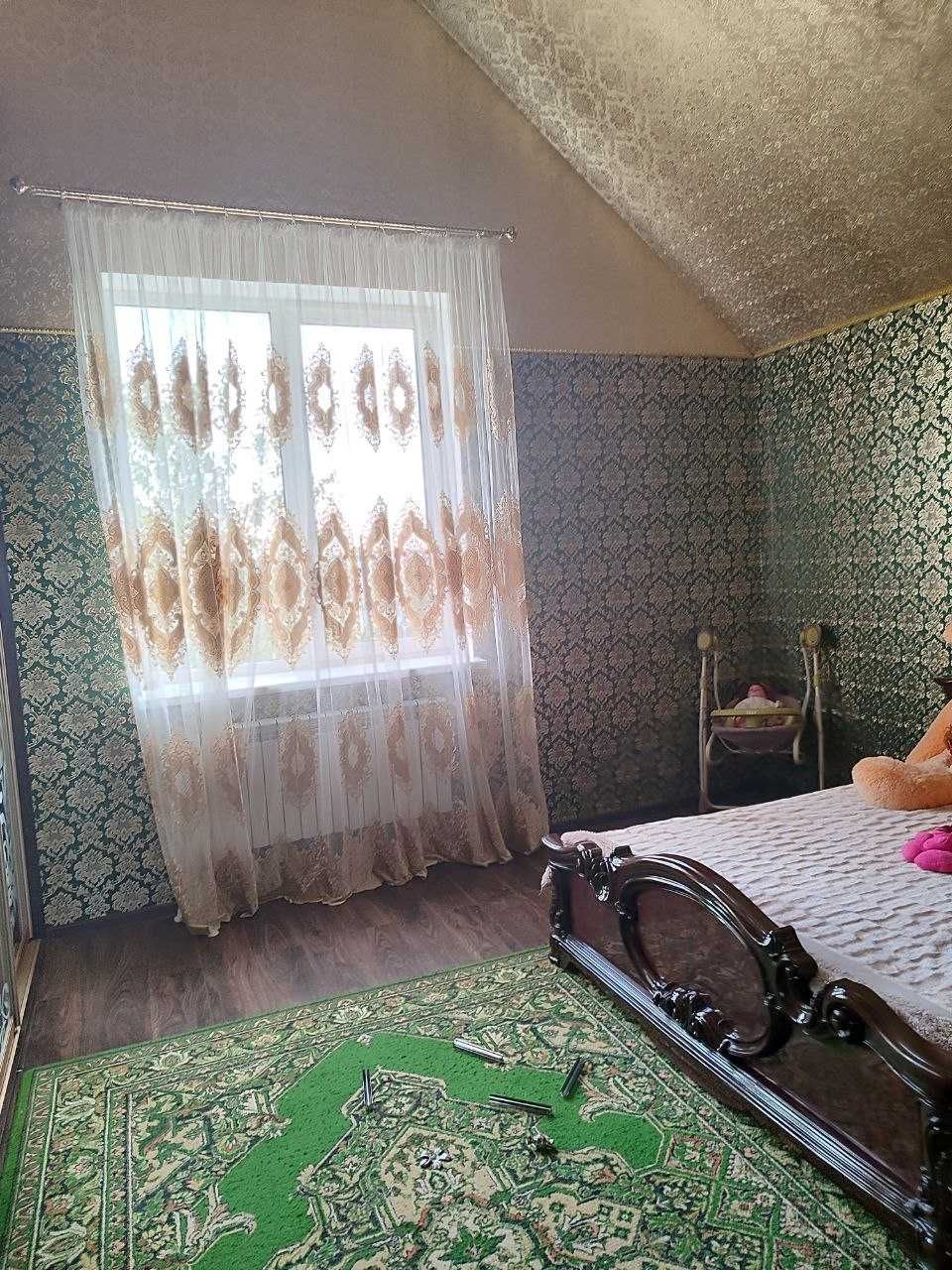 Продам дом Б. Даниловка Киевский р-н, м. Героев Труда