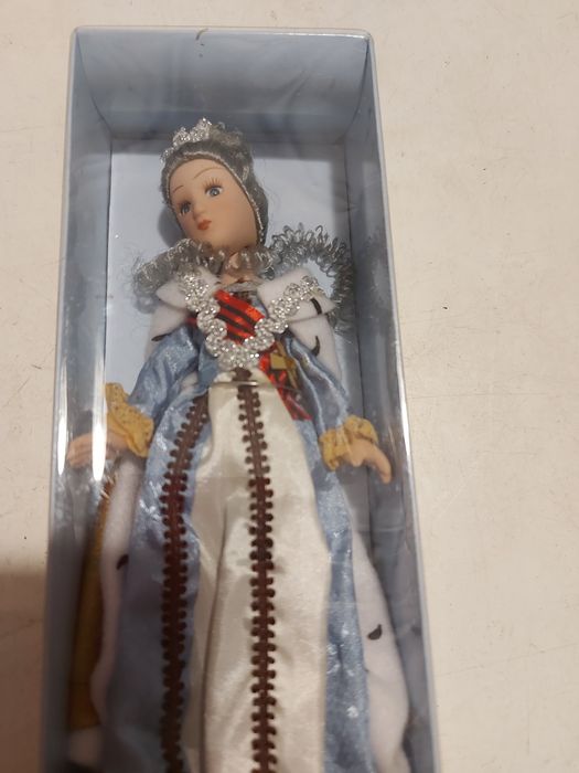 Lalka z porcelany kolekcjonerskie