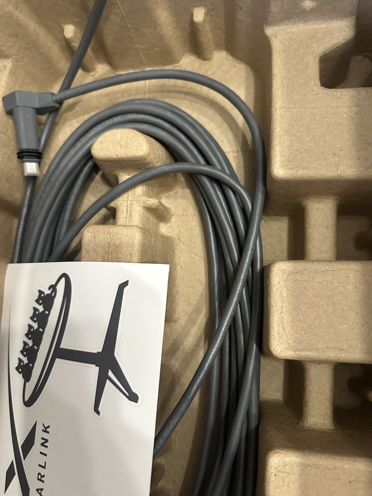 Супутниковий комплект Starlink standart KIT 2023 року