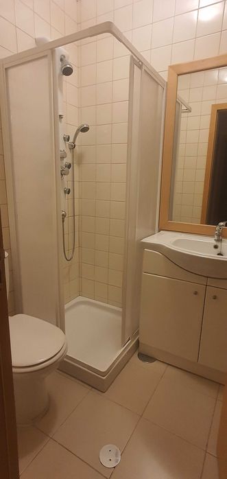 Vende se T2 - S.Félix da Marinha