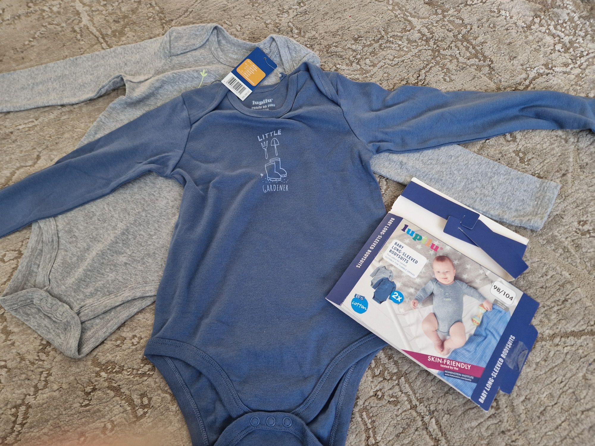 Body z długim rękawem 98 104