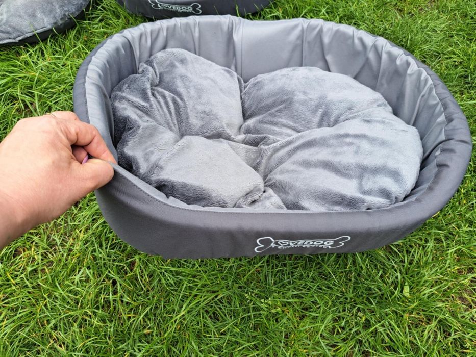 Legowisko kojec,łóżko dla psa rozm M LoveDog rozmiar M  dwie poduszki