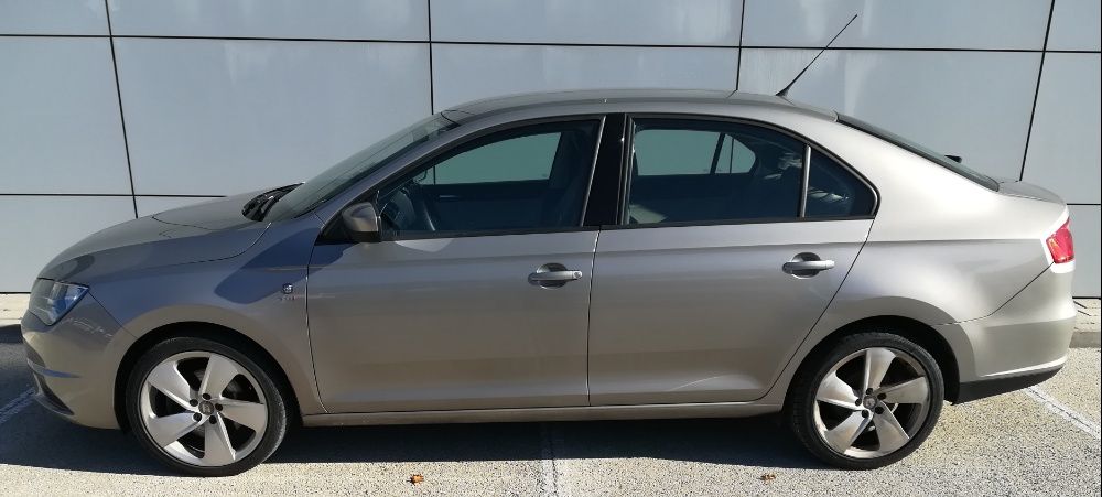 Seat Toledo 1.6 TDi Style Ecomotive 105 Cv 5 P ( 2013 )