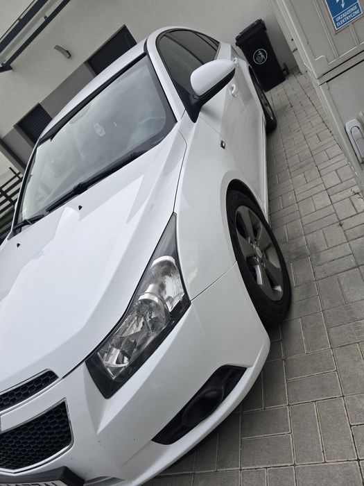 Chevrolet Cruze 2.0 163 KM – Zadbany, gotowy do jazdy!