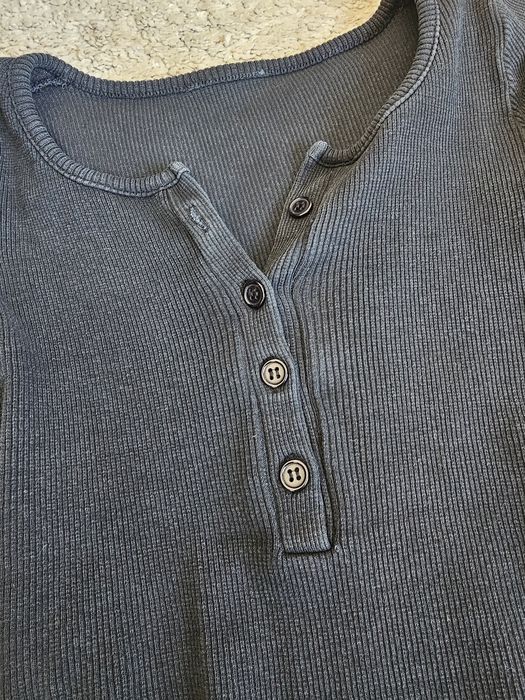 Body czarne prążkowana guziki zapoznane klip stringi slim długu rękaw