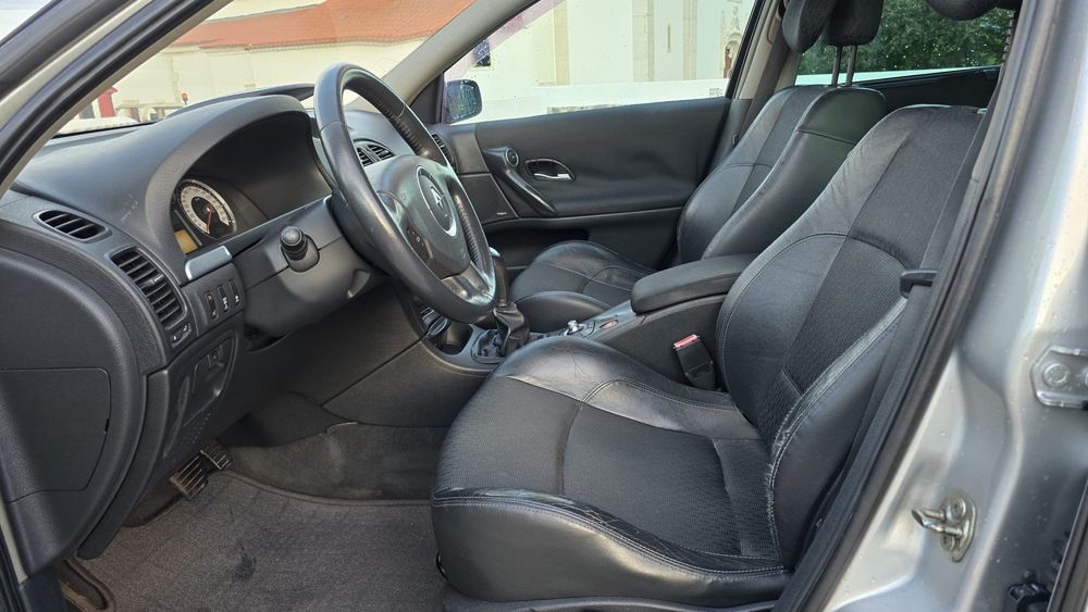 Renault Laguna 2.2 dci Caixa Automática