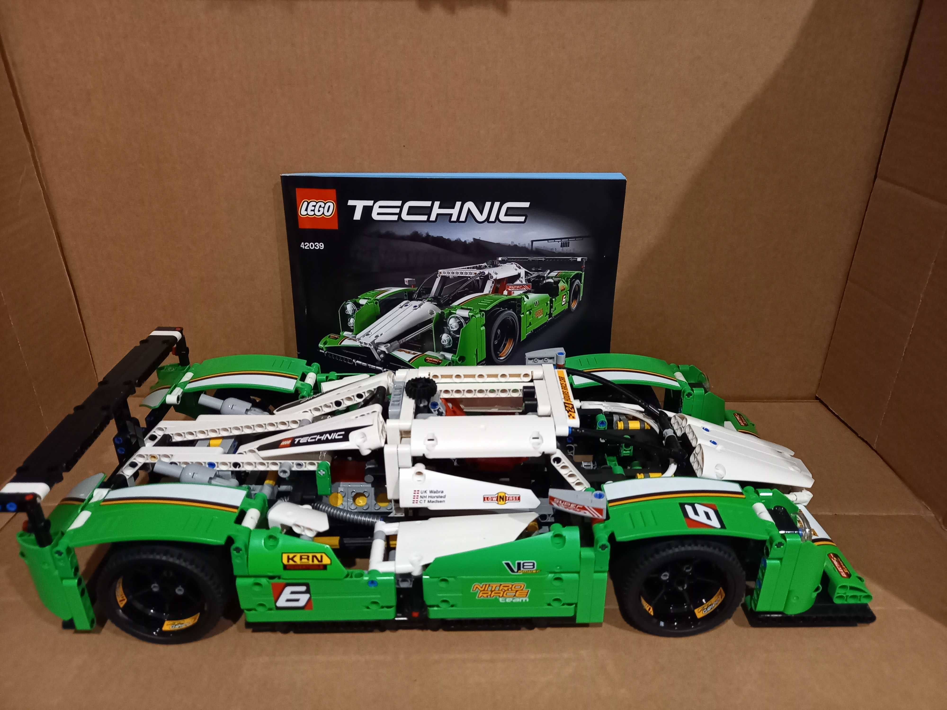 LEGO Technic 24 Hours Race Car 42039