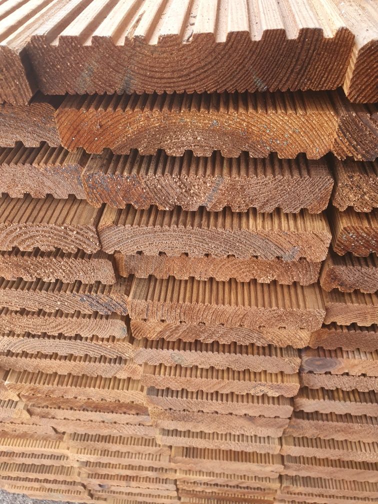 Deska tarasowa brazowa 4m 27x145mm 11 zl za mb