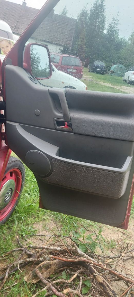 Boczki drzwi materiałowe vw t4 multivan