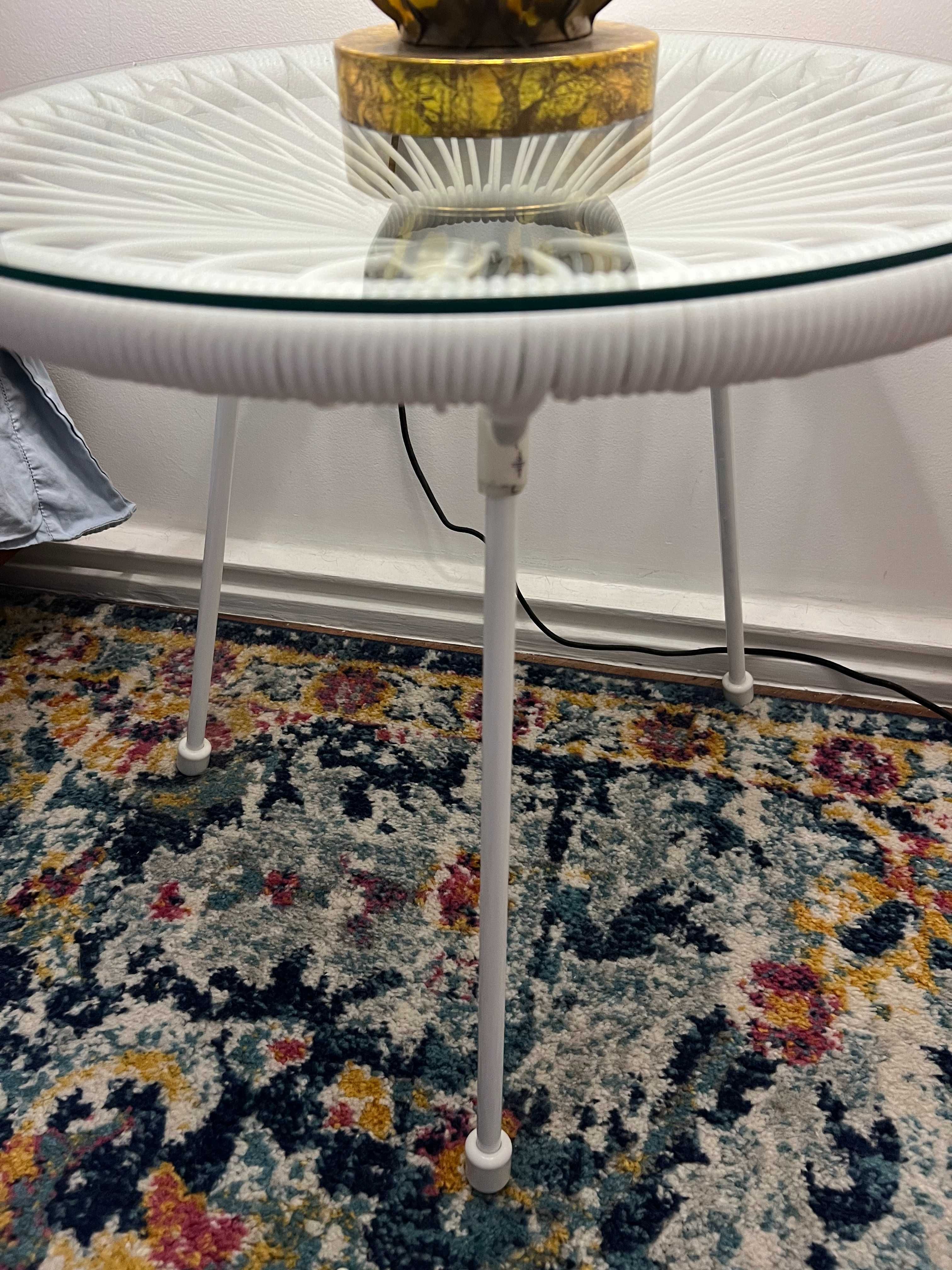 Bedside tables and lamps