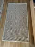 Ikea dywan HELLESTED juta naturalna 150x80