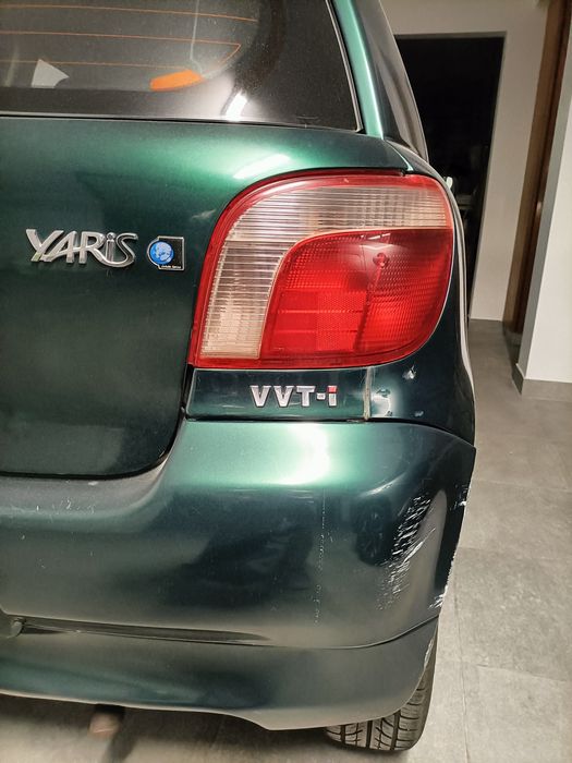 Toyota yiares ano 2000