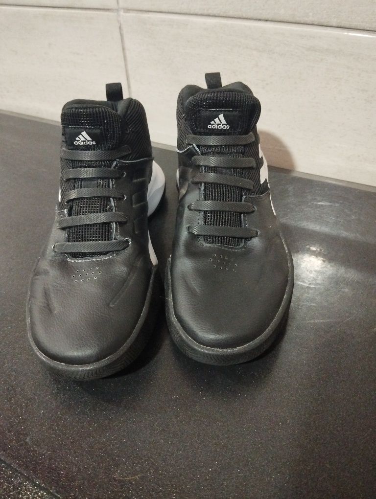 Adidas оригінальні