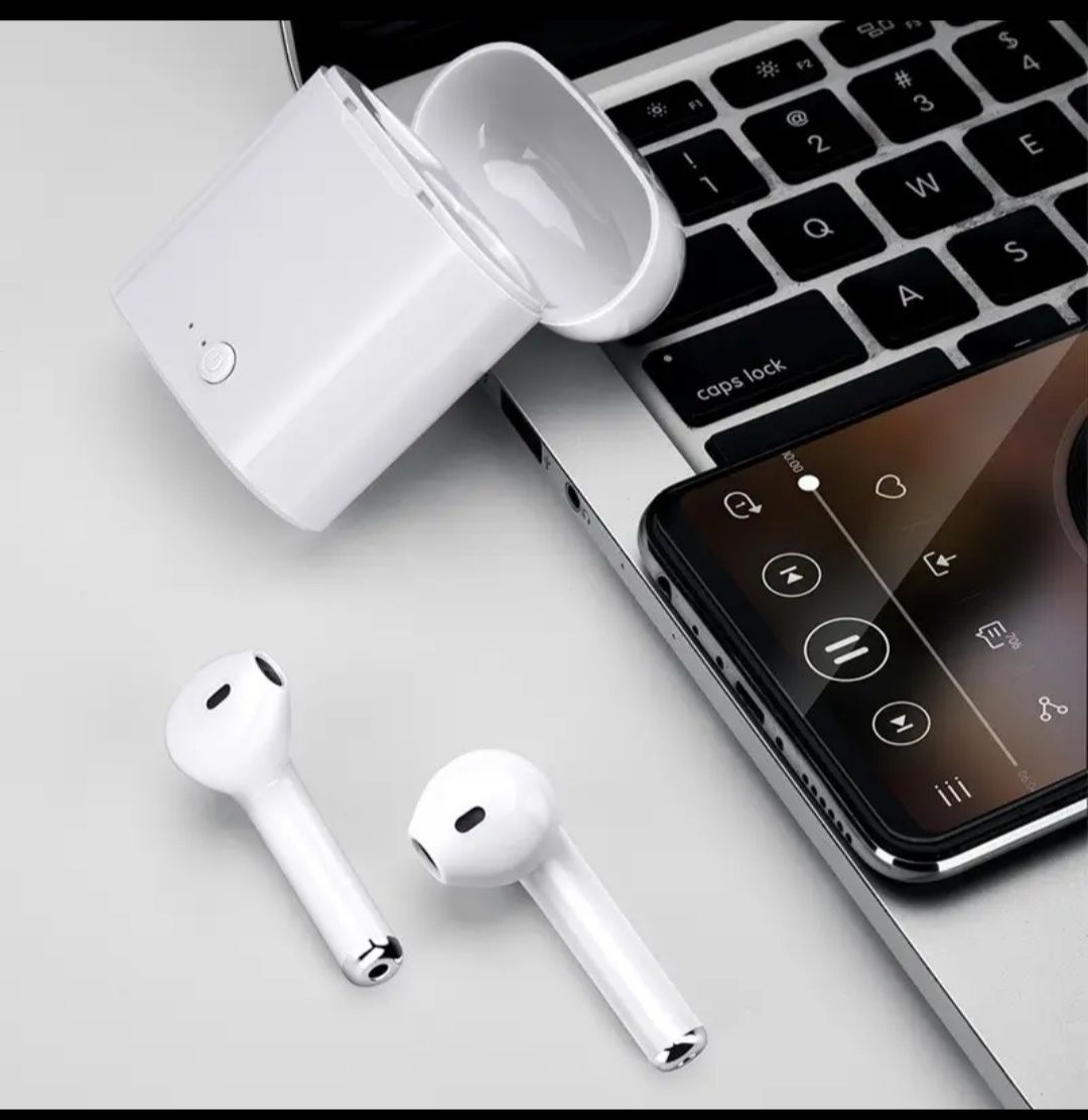 Беспроводные наушники F9 Bluetooth