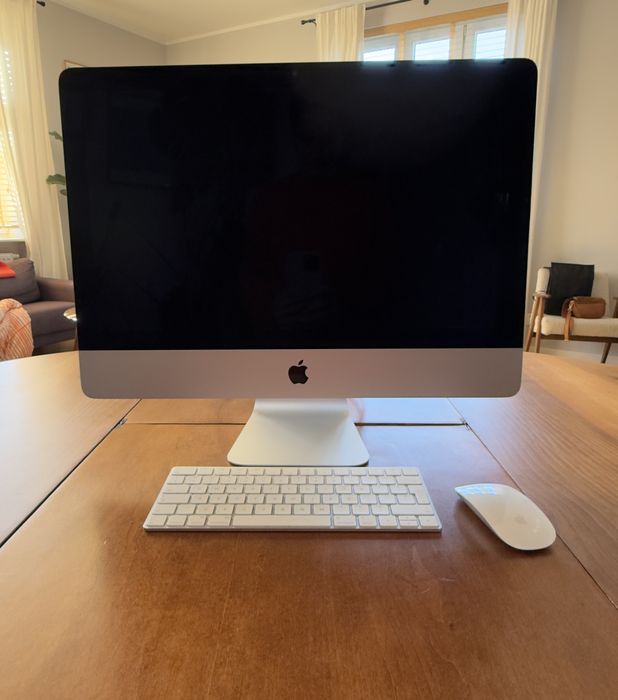 iMac (21,5-inch, Late 2015)