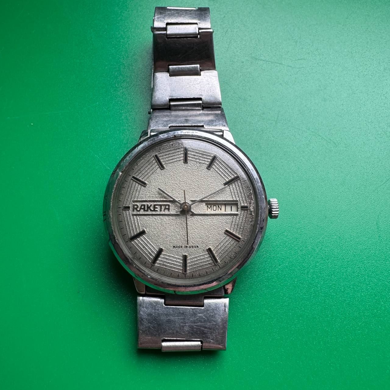 Zegarek Duża RAKIETA *pajęczyna*-USSR Rzadki