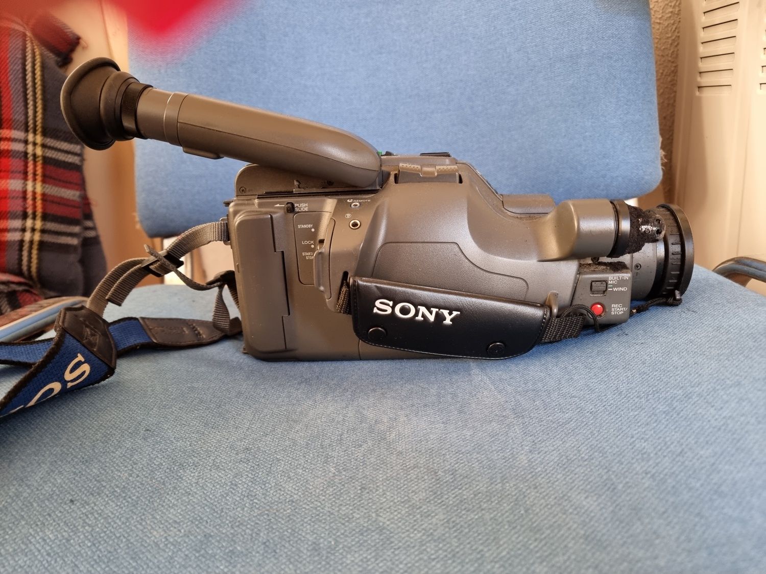 Câmara de filmar Sony de VHS