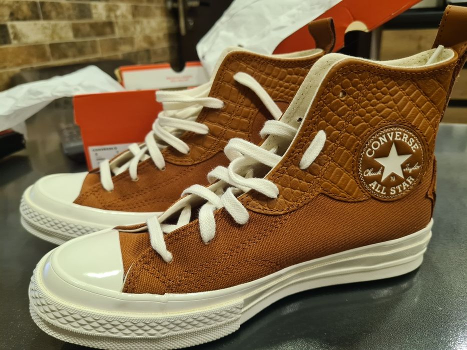 Кеди Converse  устілка 24,6 см розмір 37,5