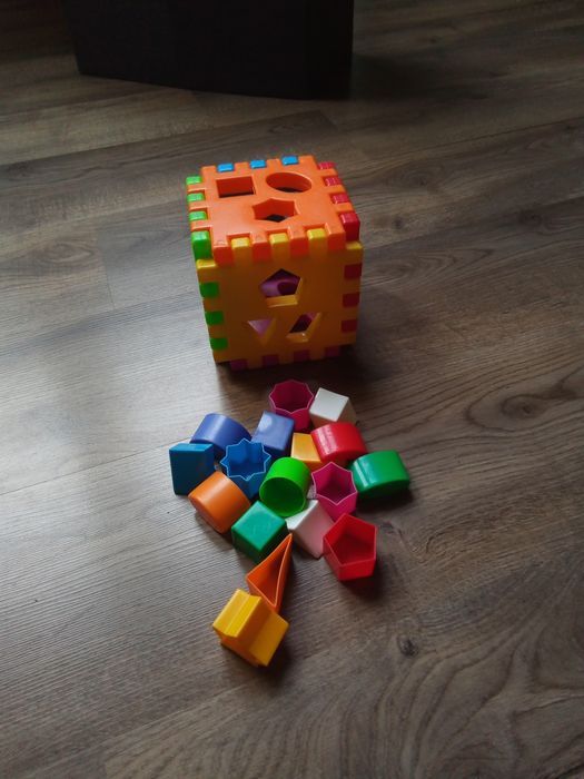 Kostka sorter układanka dla dziecka