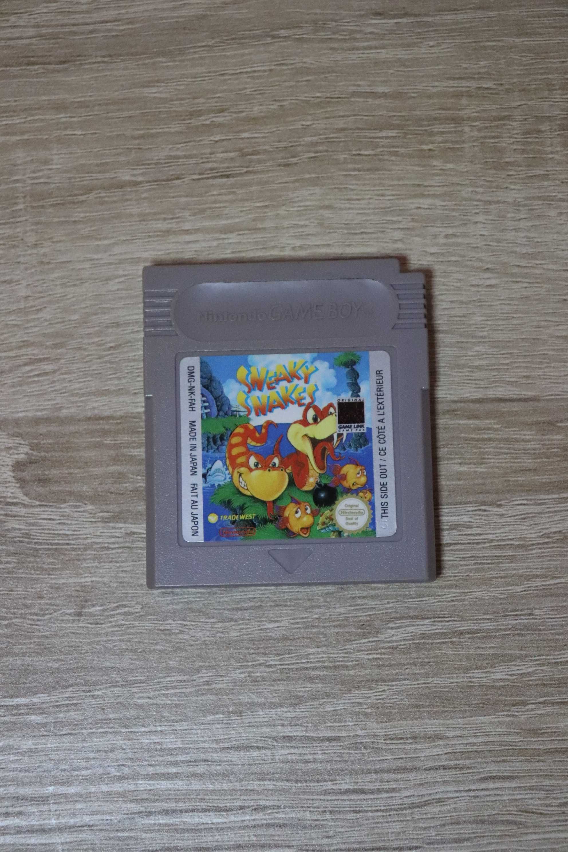 Sneaky Snaks Gameboy