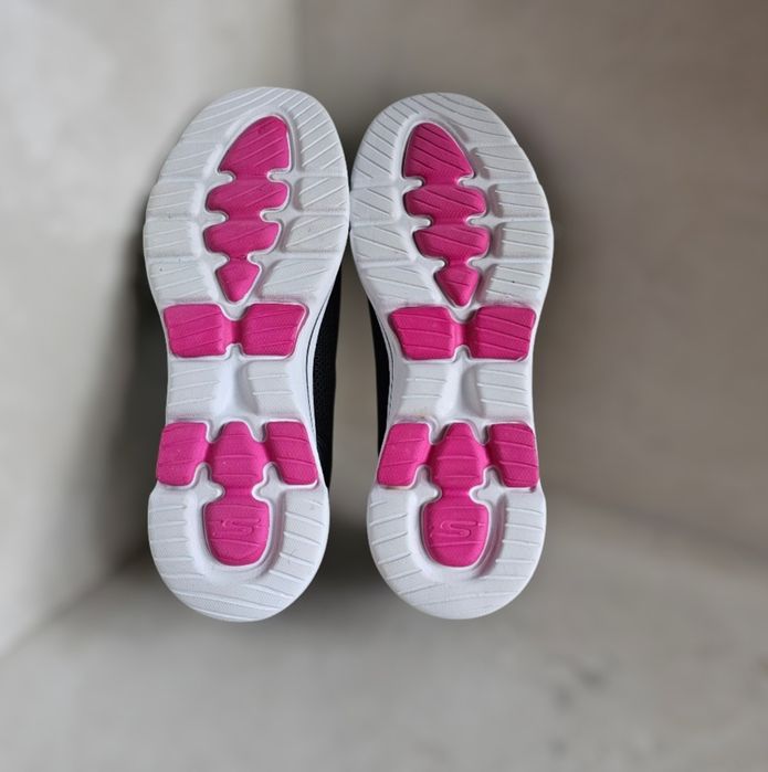 Жіночі мокасини, сліпони "Skechers Go Walk 5"