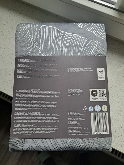 Nowe zasłony na przelotkach 140x250- dwie sztuki, szare srebrny nadruk