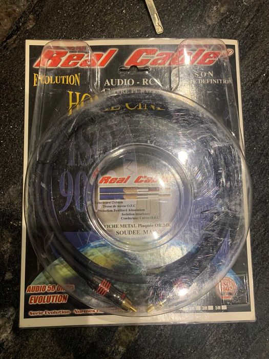 Real Cable модель ECA 1M 2 RCA - 2 RCA кабель hi-fi