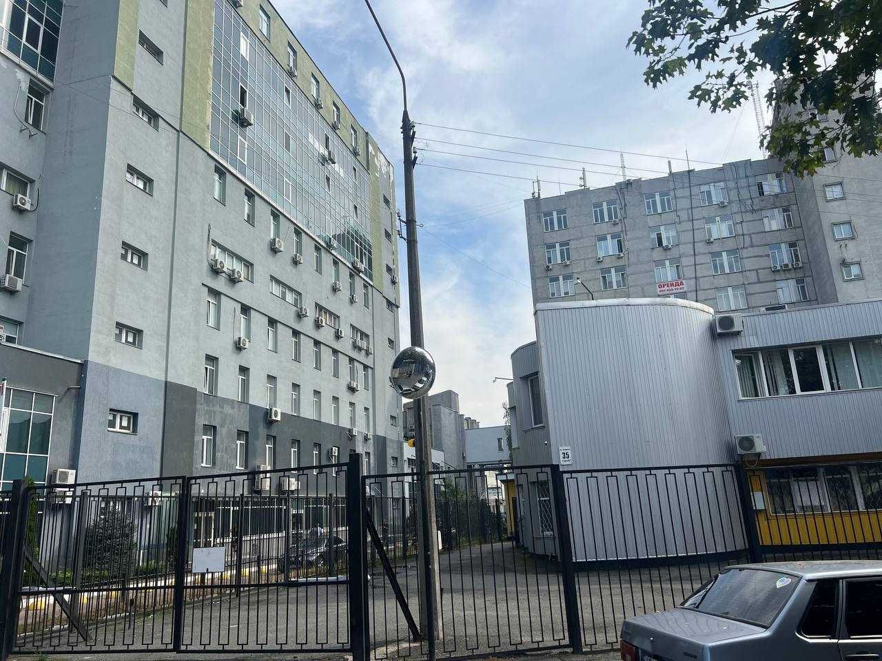Продаж ОСЗ, Виноградар, 0,1120га, 621м2, офісно–виробнича будівля БЕЗ%
