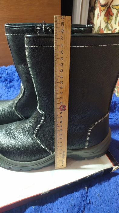 Сапожки зимні робочі.