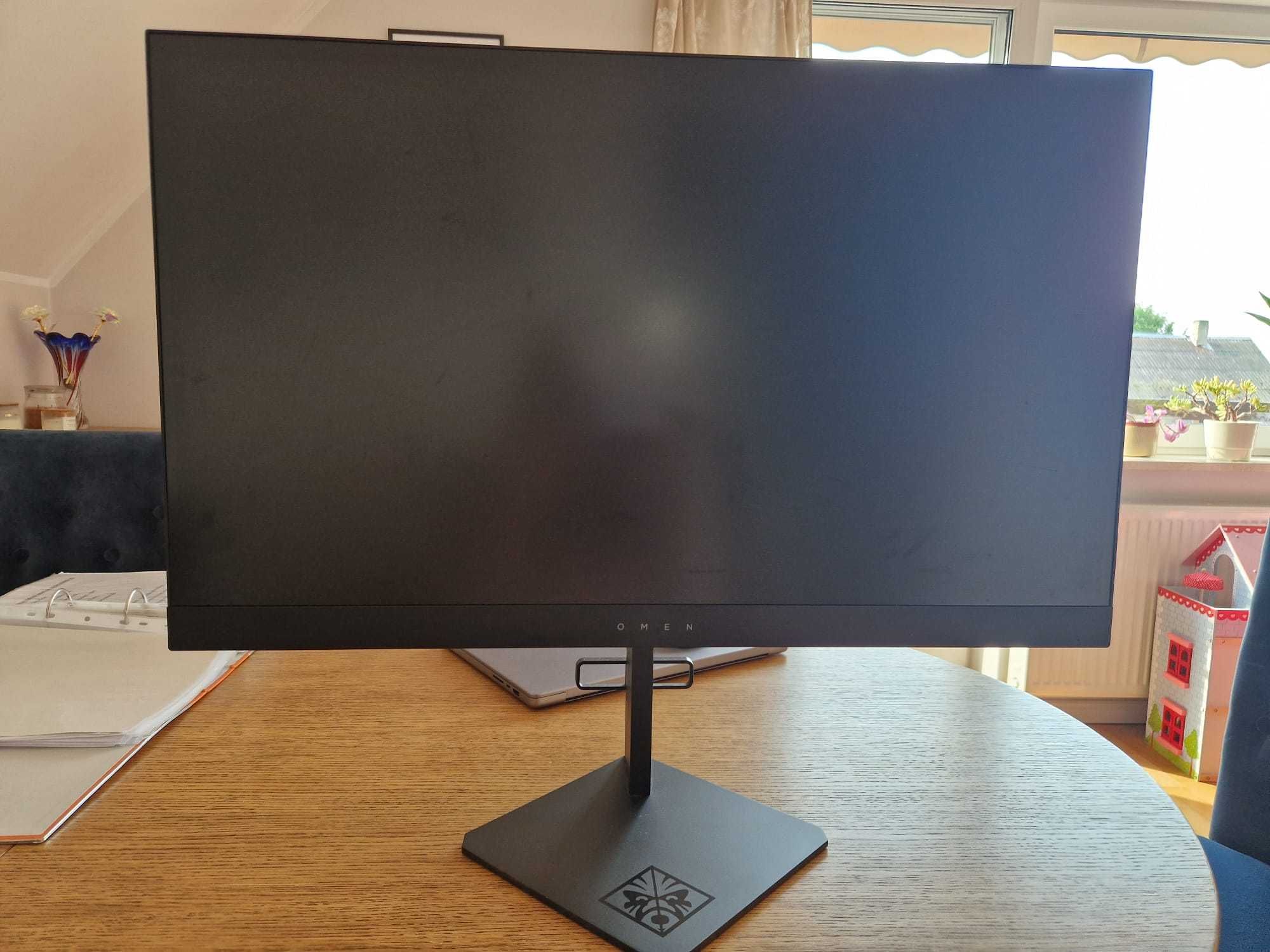 HP Omen X27 Gaming 240hz