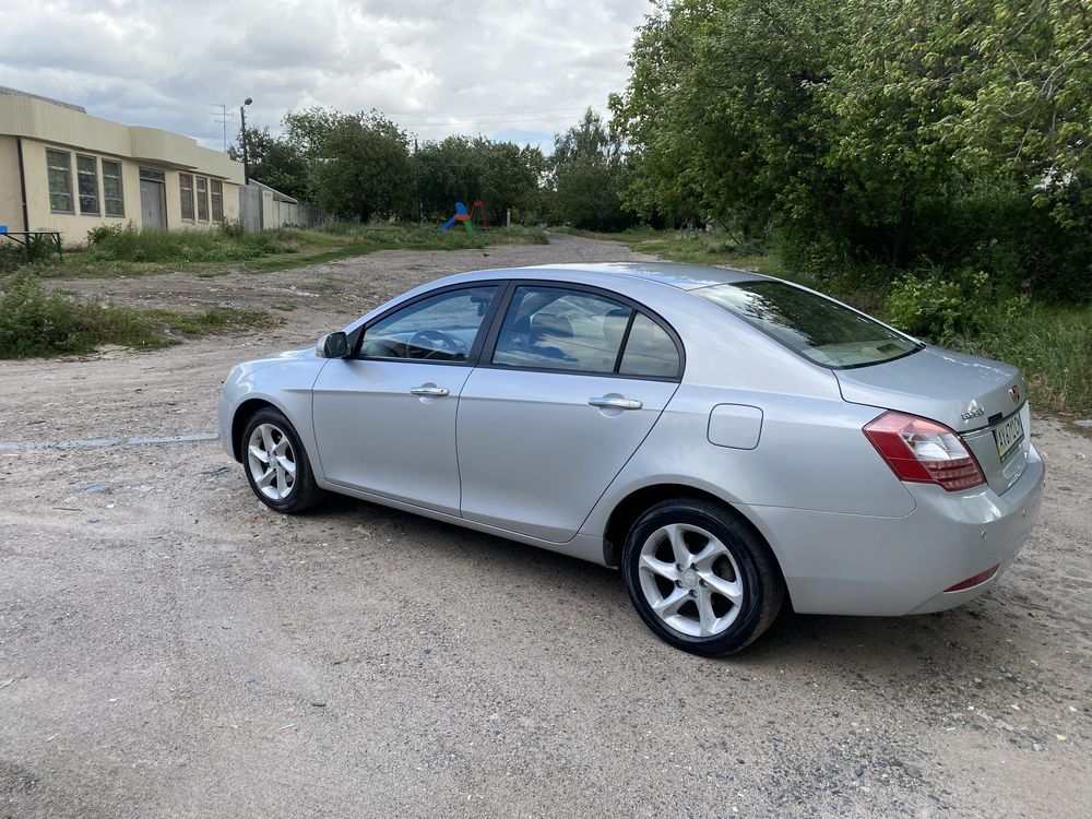 Продам Geely Emgrand пробег 54т.км
