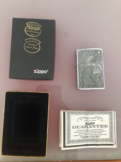 ZIPPO Vintage Barrett Smythe Isqueiro Leo (inclui envio)